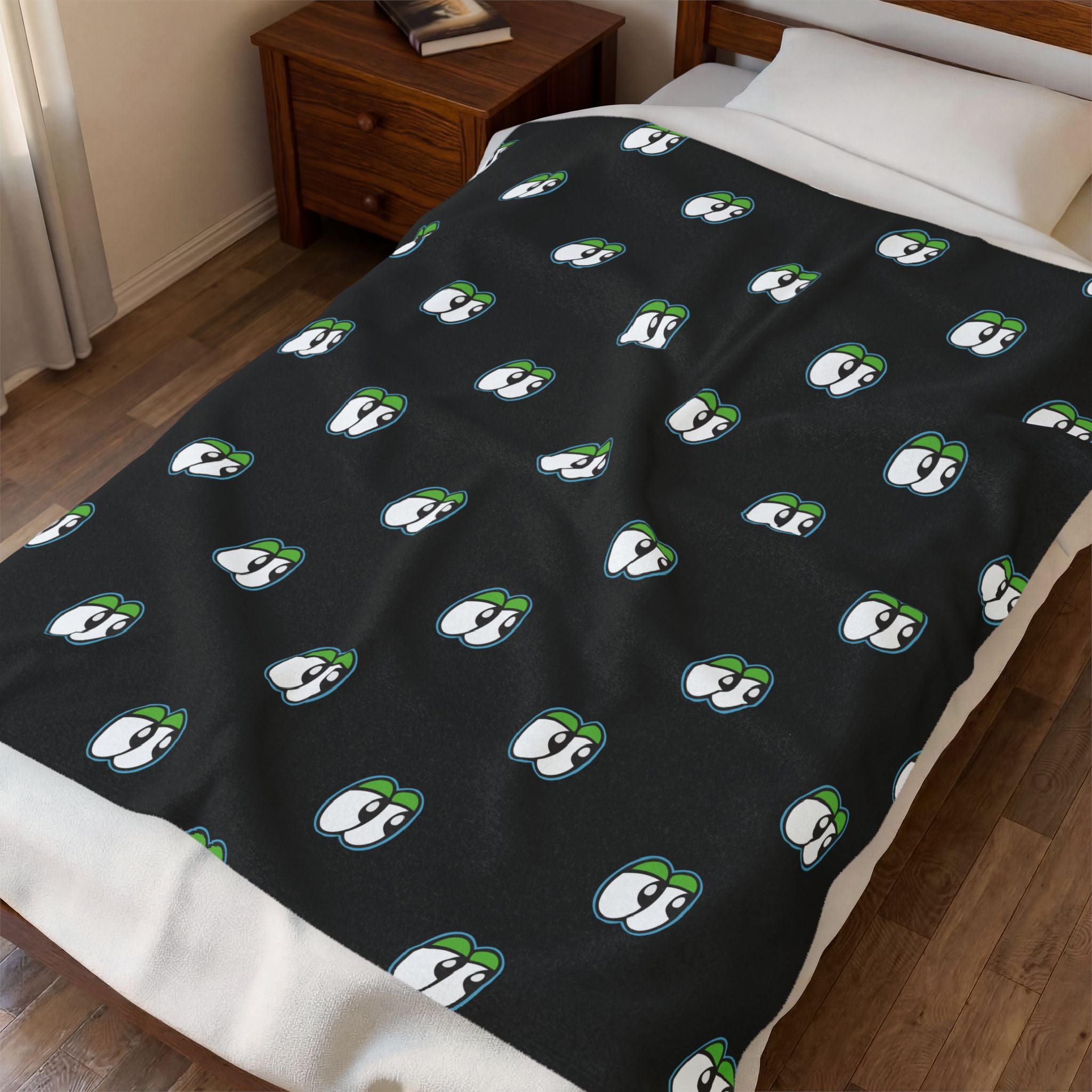 Plush Blanket — Black Lookouts Eyes Pattern Velveteen Throw